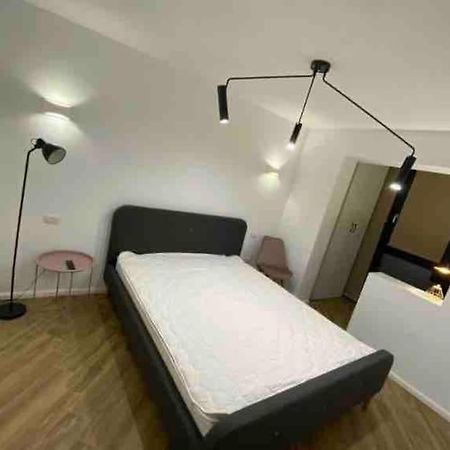 Enescu Flat Apartment Suceava Exterior foto